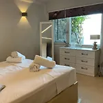 Keasouth فيلة Koundouros